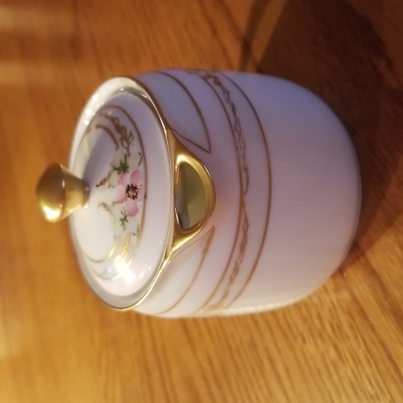 Star RS Creamer with Lid - Picture 5 of 16